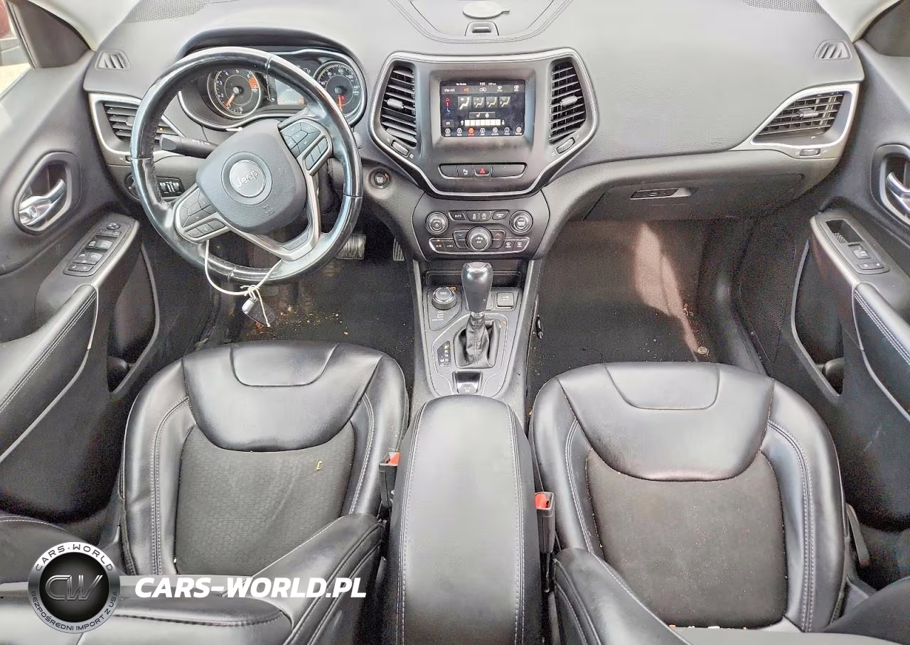 2019 Jeep Cherokee Latitude Plus VIN:1C4PJMLB9KD258738 - 8