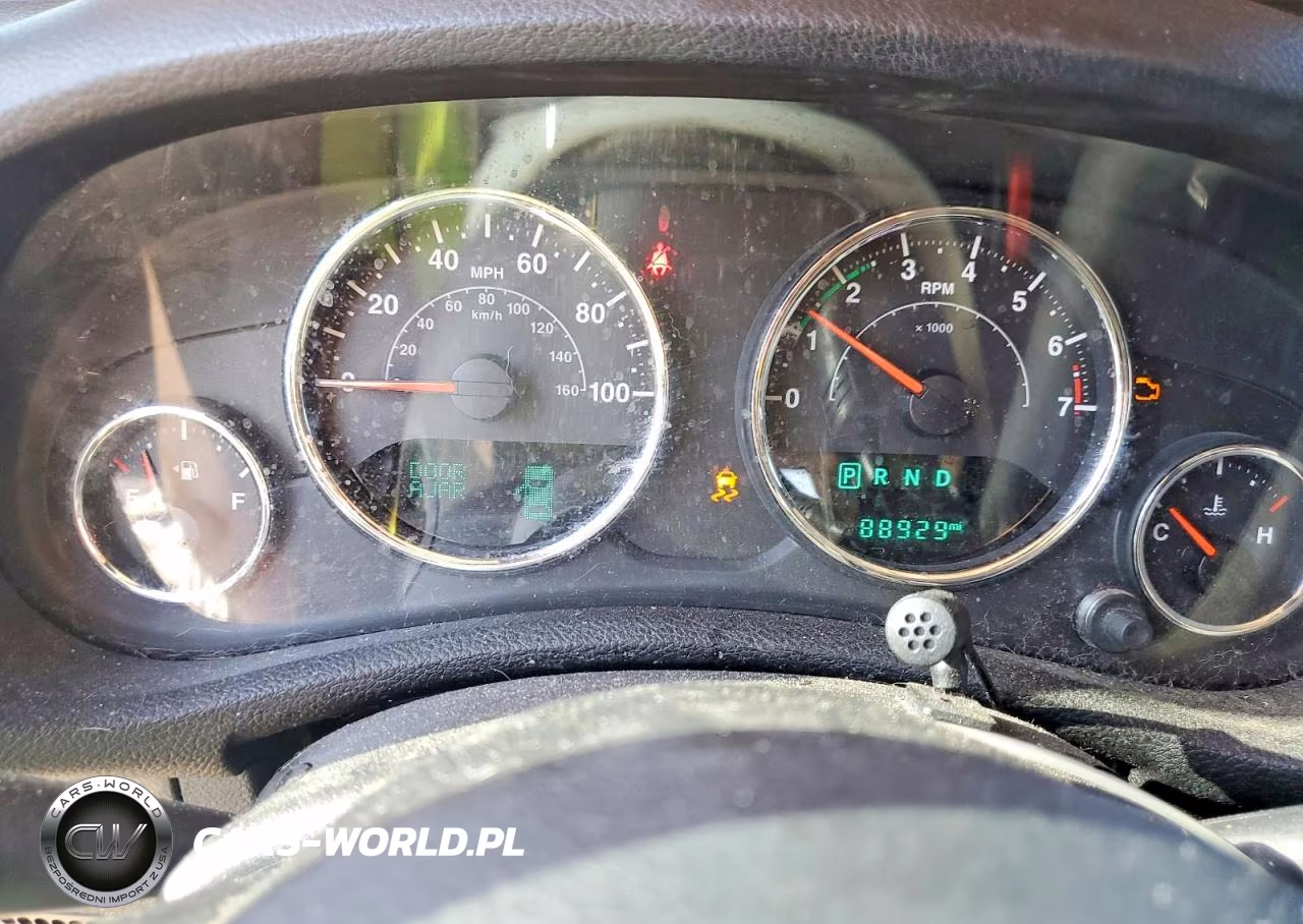2017 Jeep Wrangler Unlimited Sport VIN:1C4BJWDG3HL514970 - 9