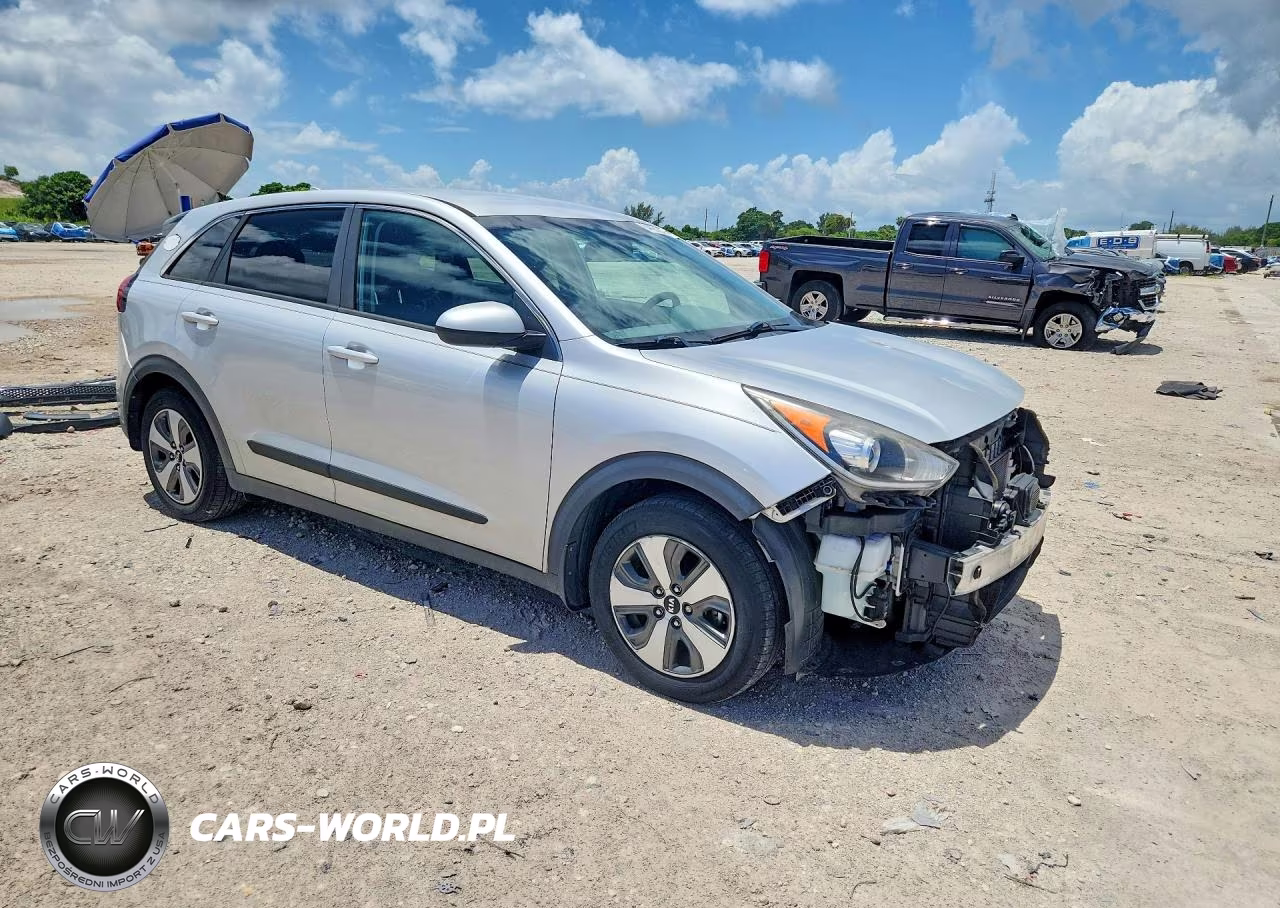 2017 Kia Niro Fe VIN:KNDCB3LC1H5066473 - 4