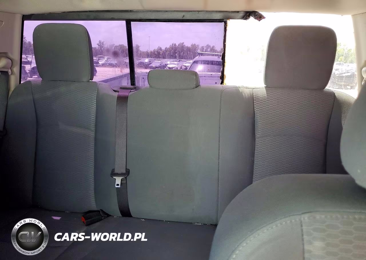 2018 Ram 1500 Slt VIN:1C6RR6GGXJS303710 - 10