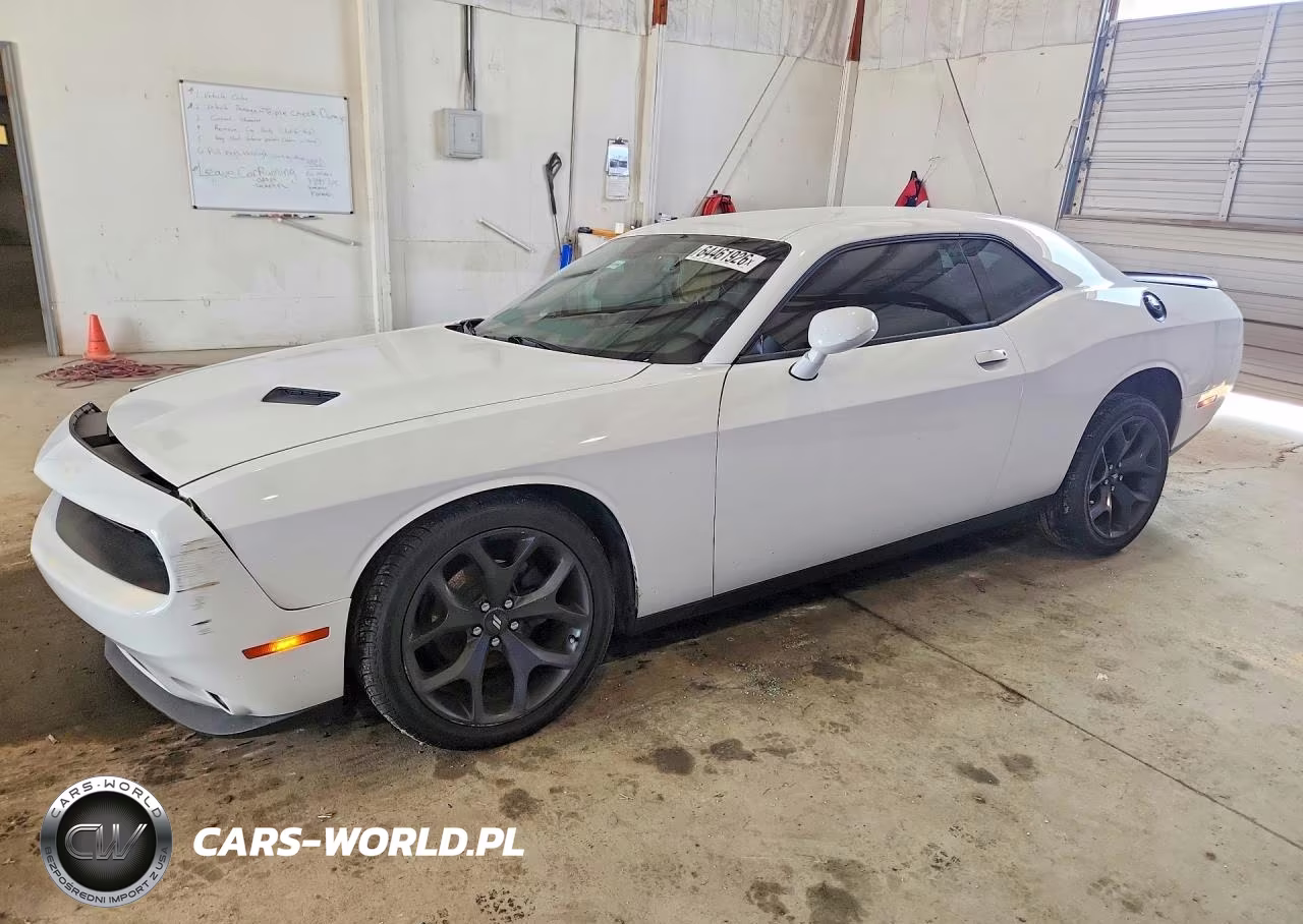 2020 Dodge Challenger Sxt