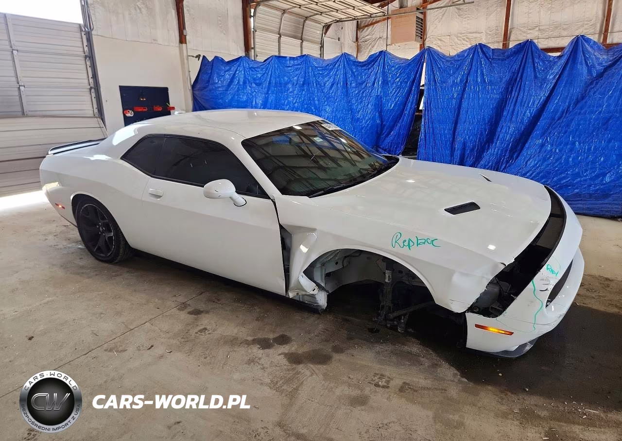 2020 Dodge Challenger Sxt VIN:2C3CDZAG9LH246860 - 4