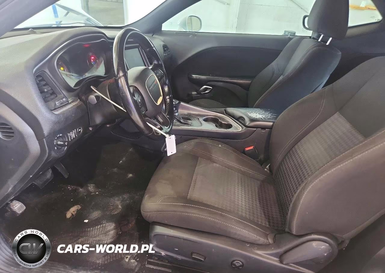 2020 Dodge Challenger Sxt VIN:2C3CDZAG9LH246860 - 7