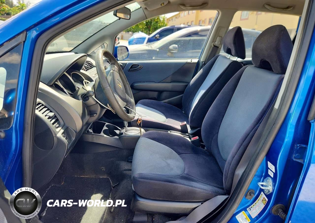 2007 Honda Fit VIN:JHMGD38697S057436 - 7