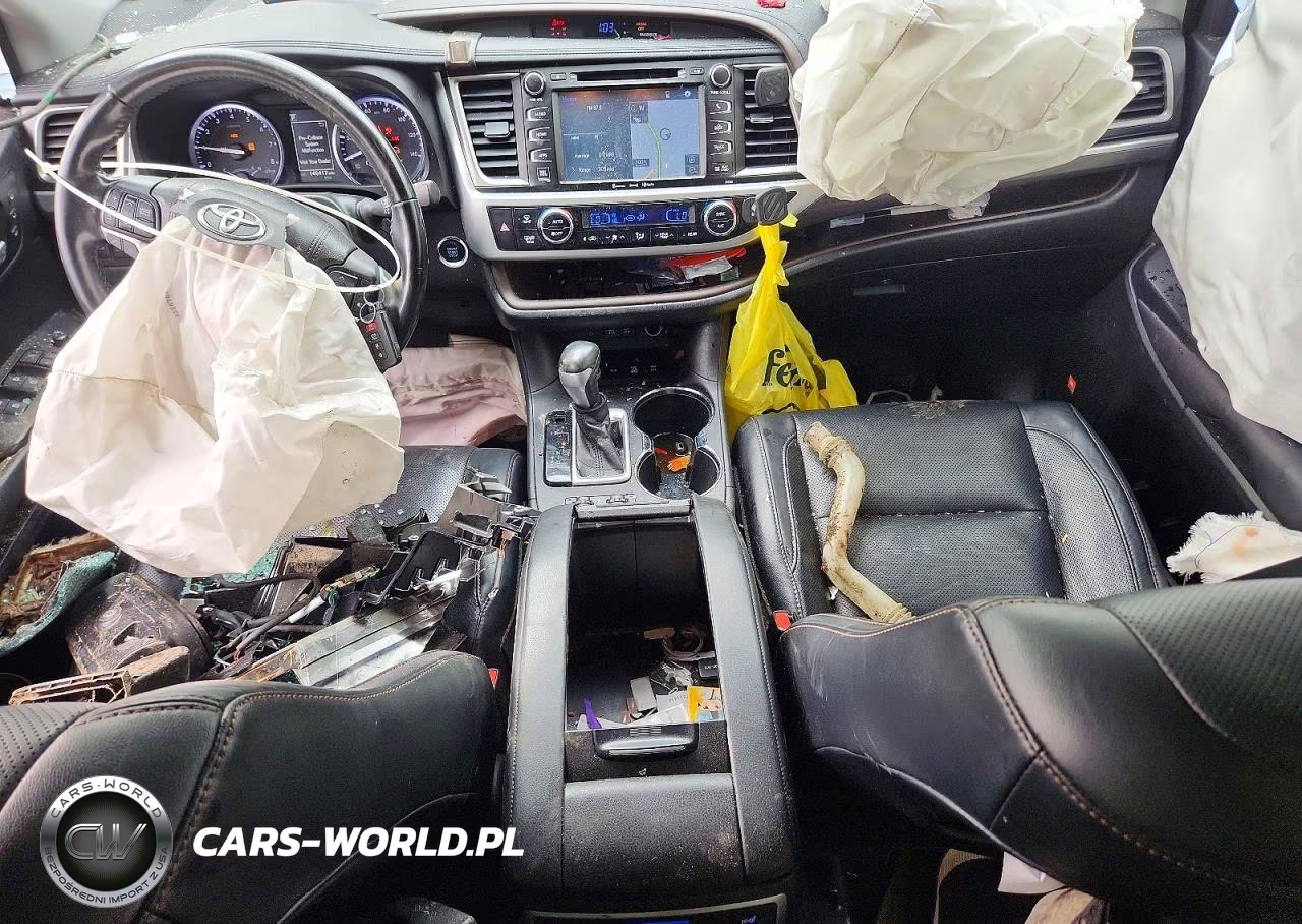2017 Toyota Highlander Limited Platinum VIN:5TDDZRFH7HS384361 - 8