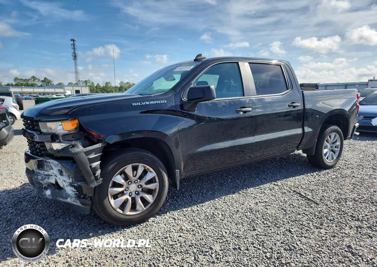 2020 Chevrolet Silverado C1500 Custom