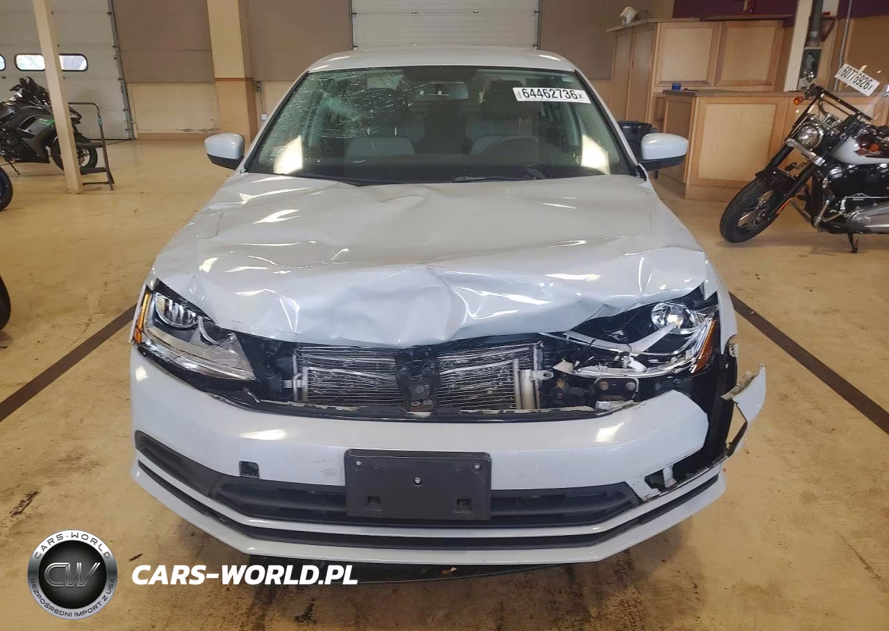 2018 Volkswagen Jetta S VIN:3VW2B7AJ8JM245126 - 5
