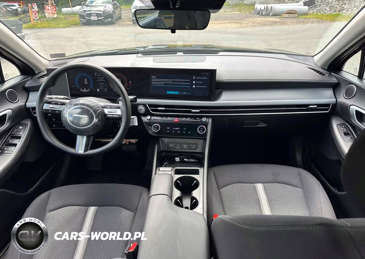2026 Hyundai Sonata Hybrid Blue VIN:KMHL24JJ3TA153729 - 8
