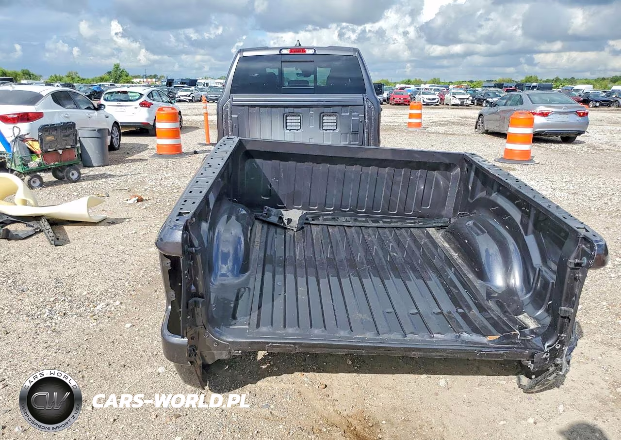 2026 Ram 1500 Laramie VIN:1C6RREJP2TN184166 - 6