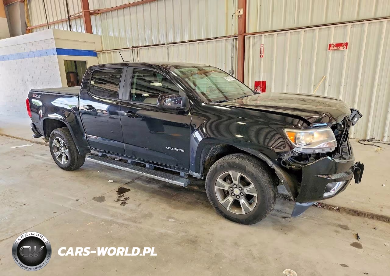 2019 Chevrolet Colorado Z71 VIN:1GCGTDEN0K1118063 - 4