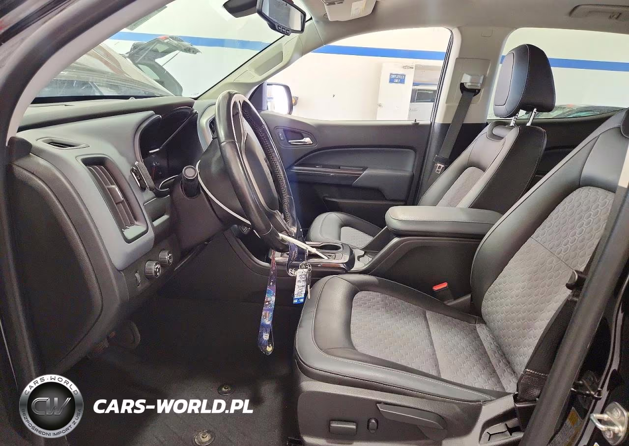 2019 Chevrolet Colorado Z71 VIN:1GCGTDEN0K1118063 - 7