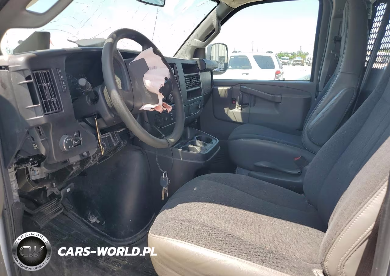 2021 GMC Savana G2500 VIN:1GTW7AFP6M1305437 - 7