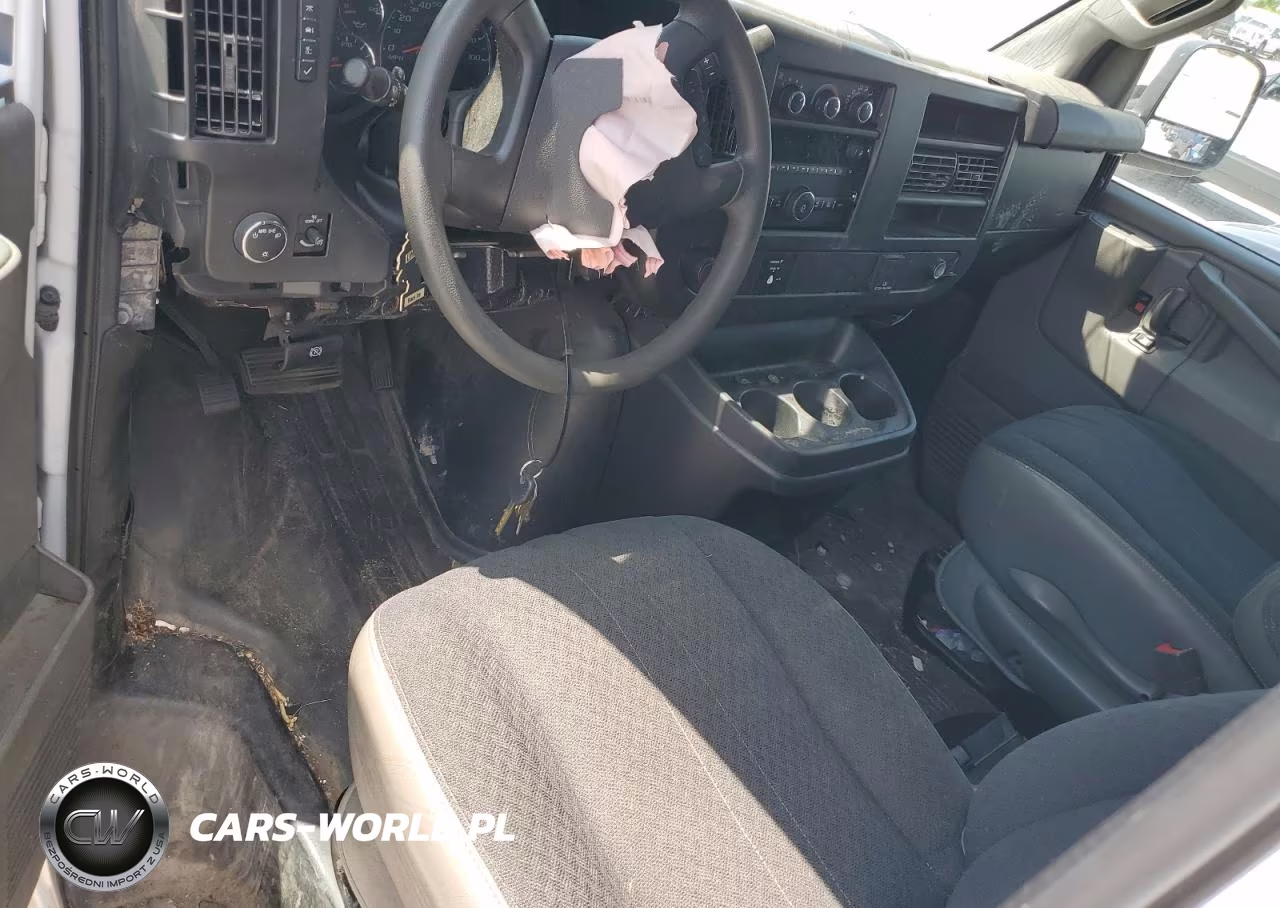 2021 GMC Savana G2500 VIN:1GTW7AFP6M1305437 - 8