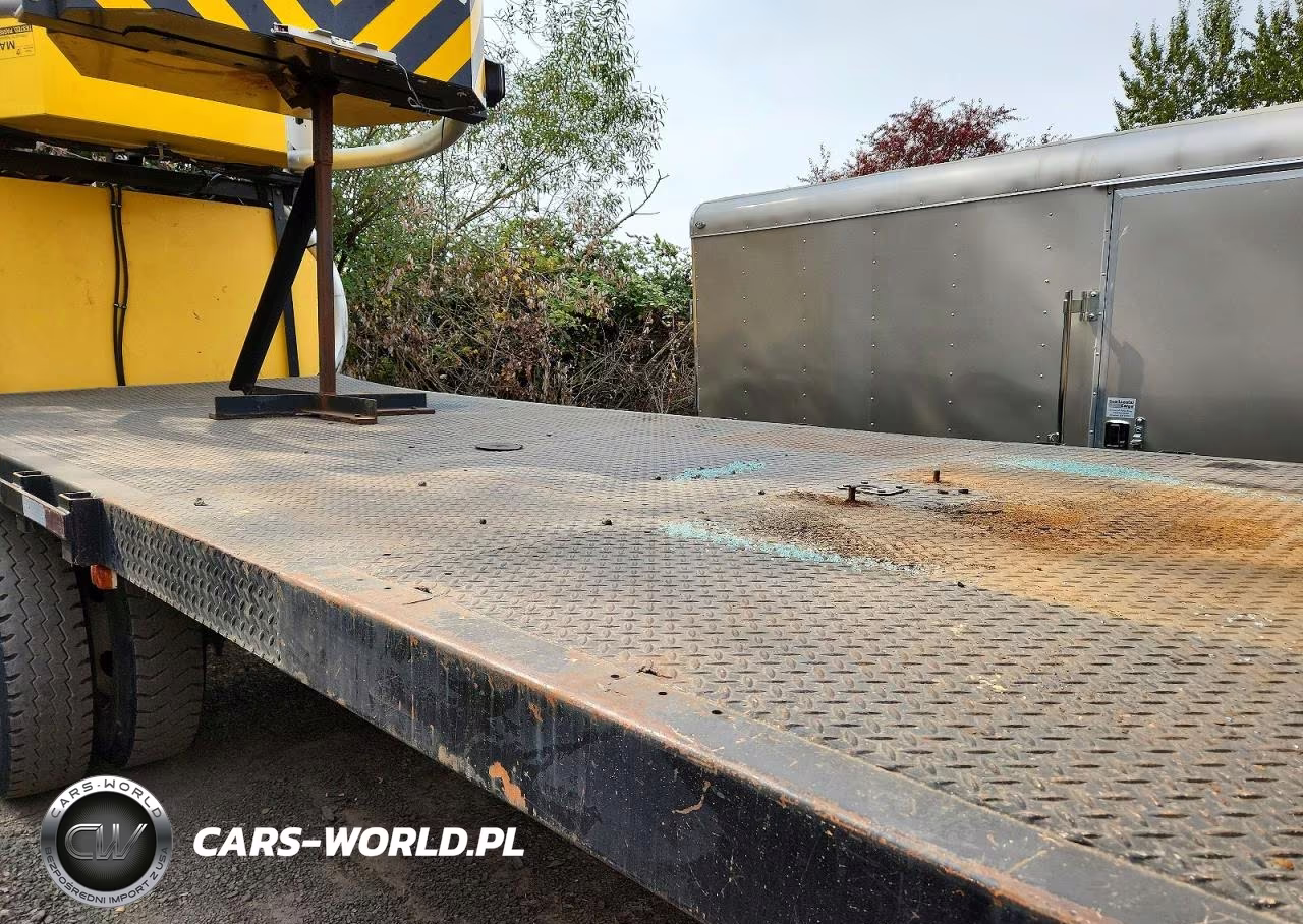 2010 Ford F650 Super Duty Flatbed Truck With Crash Attenuator VIN:3FRNF6FB7AV264330 - 10