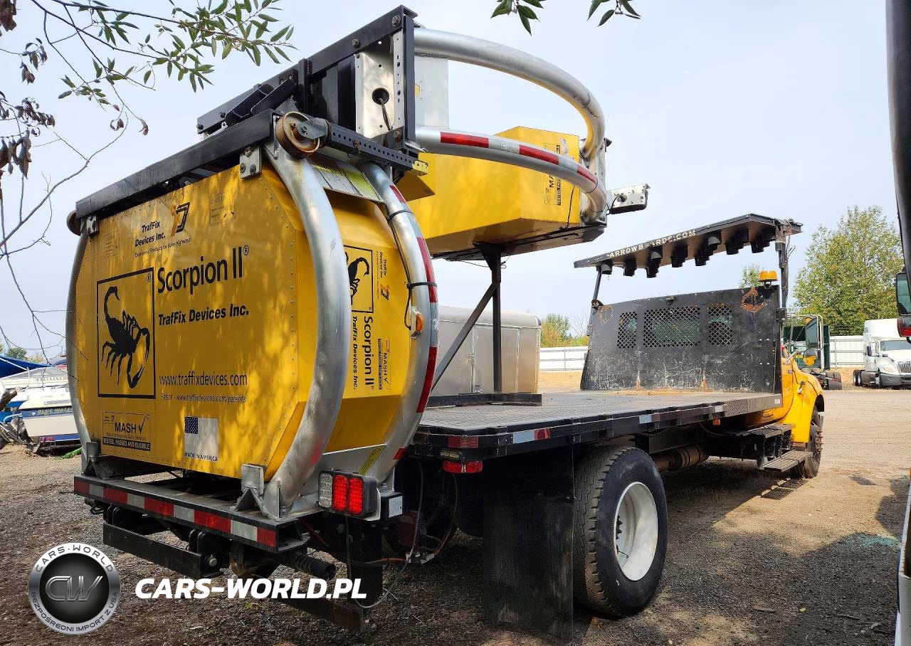 2010 Ford F650 Super Duty Flatbed Truck With Crash Attenuator VIN:3FRNF6FB7AV264330 - 3