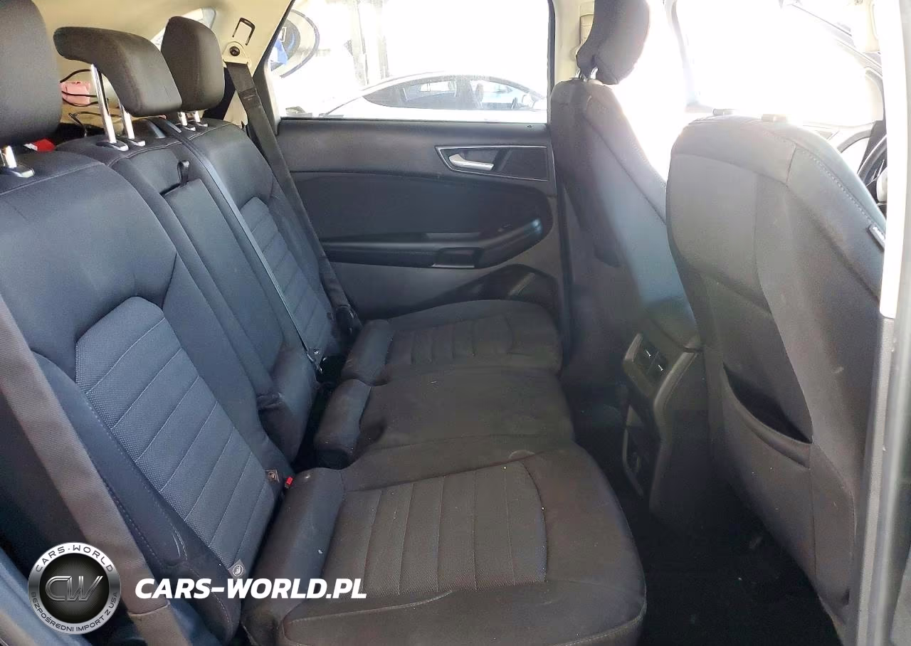 2016 Ford Edge Se VIN:2FMPK3G95GBB11629 - 10
