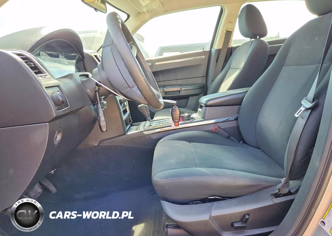 2009 Chrysler 300 Lx VIN:2C3KA43D09H598325 - 7