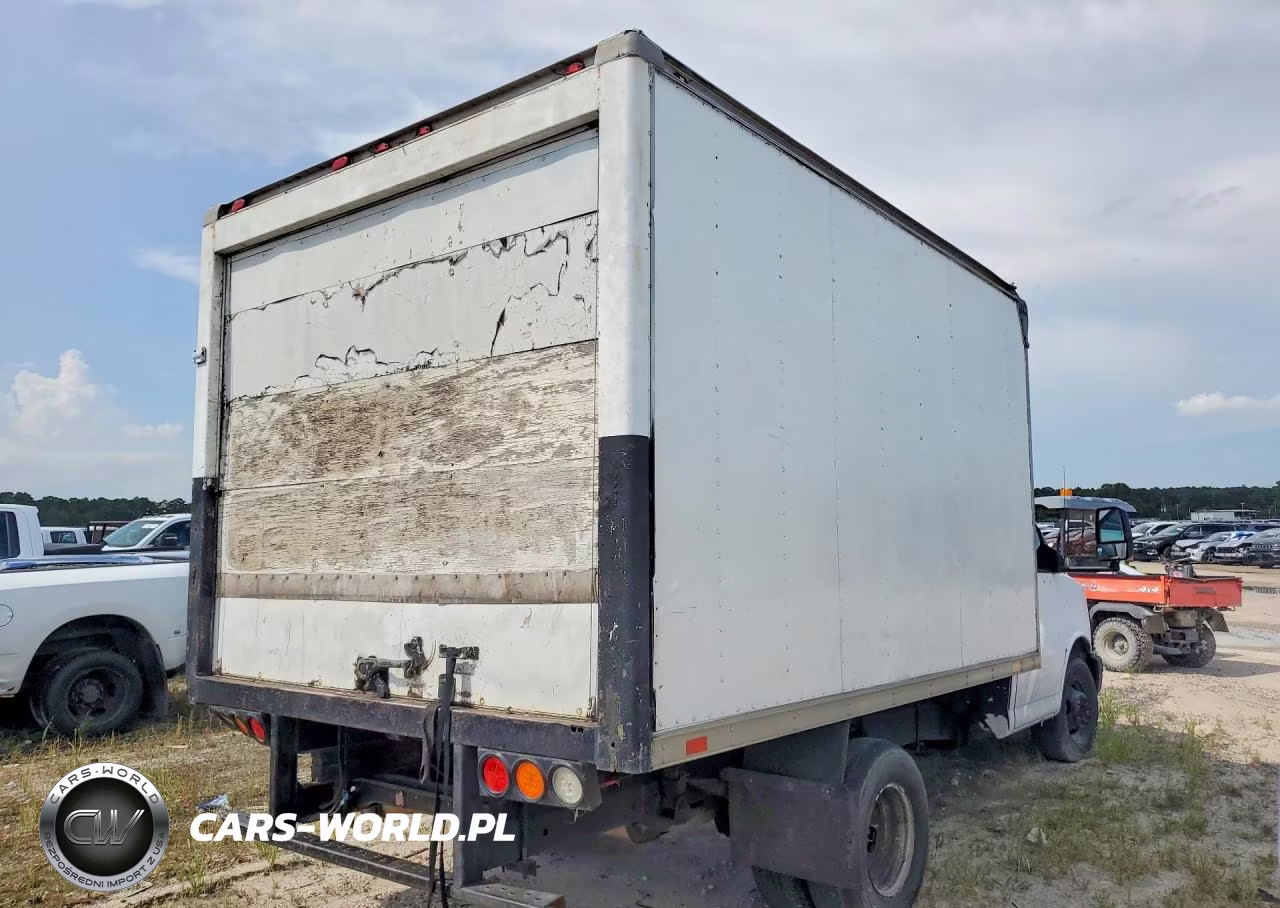 2003 Chevrolet Express G3500 VIN:1GBHG31U631171923 - 3