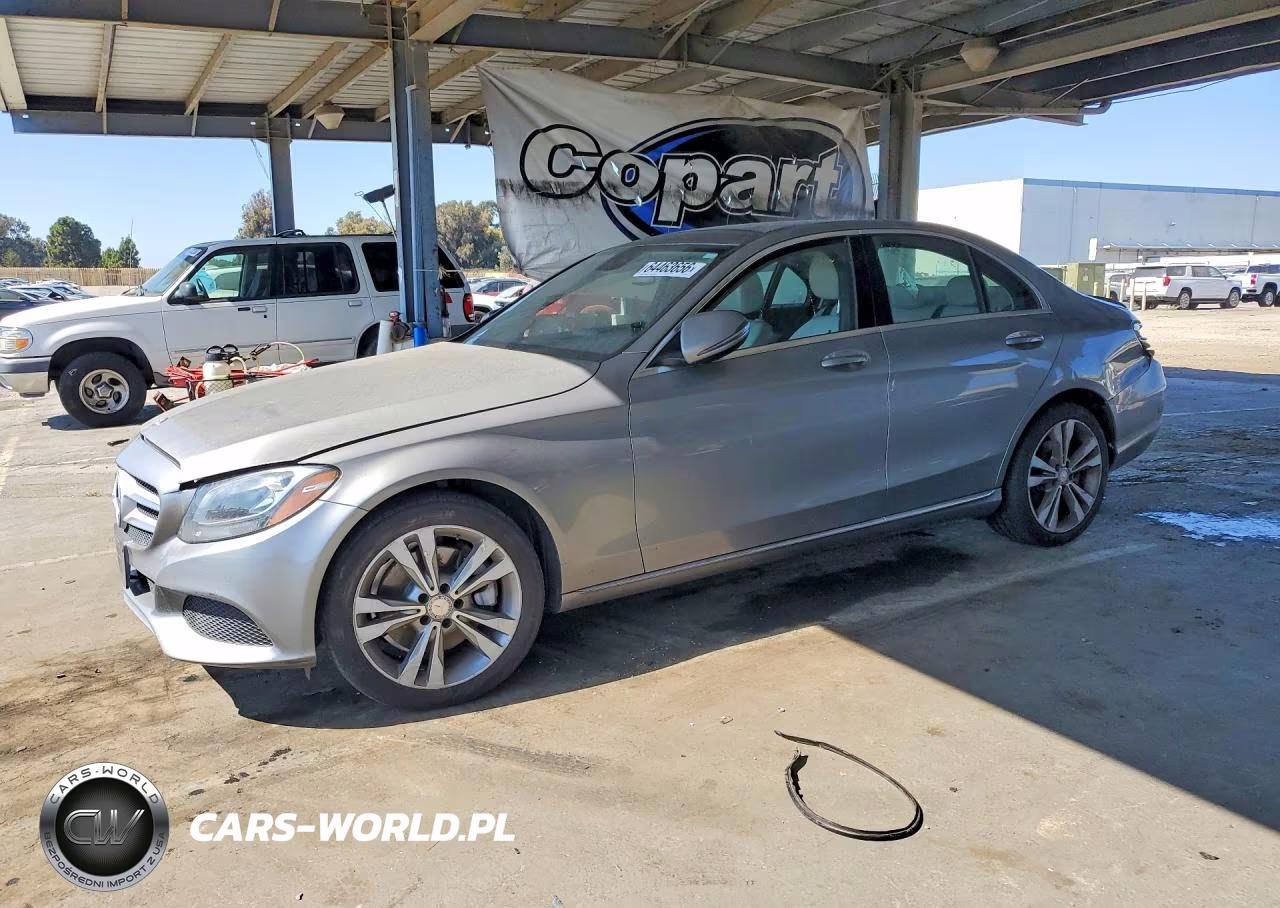 2016 Mercedes-Benz C 300 4Matic