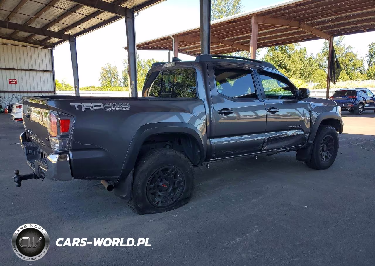 2022 Toyota Tacoma Trd Off-Road VIN:3TYCZ5AN4NT079823 - 3