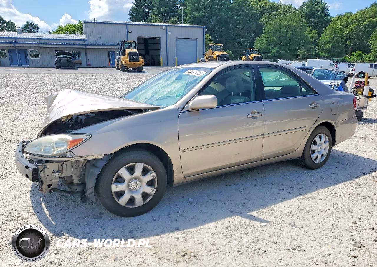 2004 Toyota Camry Le