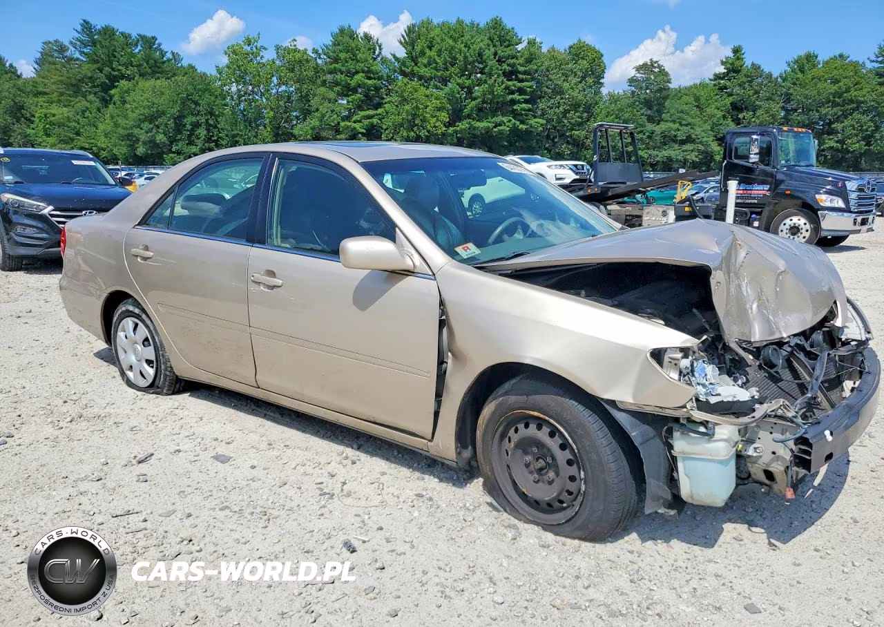 2004 Toyota Camry Le VIN:4T1BE32K34U278962 - 4