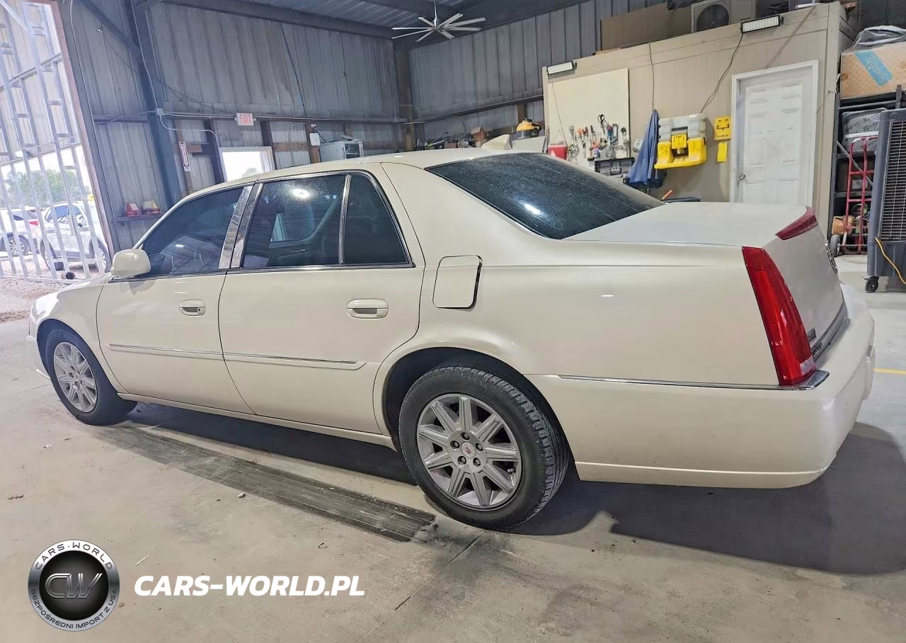 2011 Cadillac Dts Premium Collection VIN:1G6KH5E67BU110960 - 2