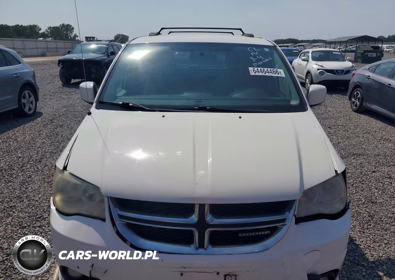 2011 Dodge Grand Caravan Crew VIN:2D4RN5DG7BR672663 - 5