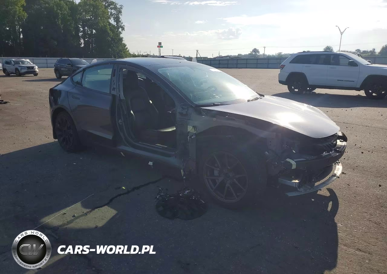 2022 Tesla Model 3 VIN:5YJ3E1EB8NF189732 - 4