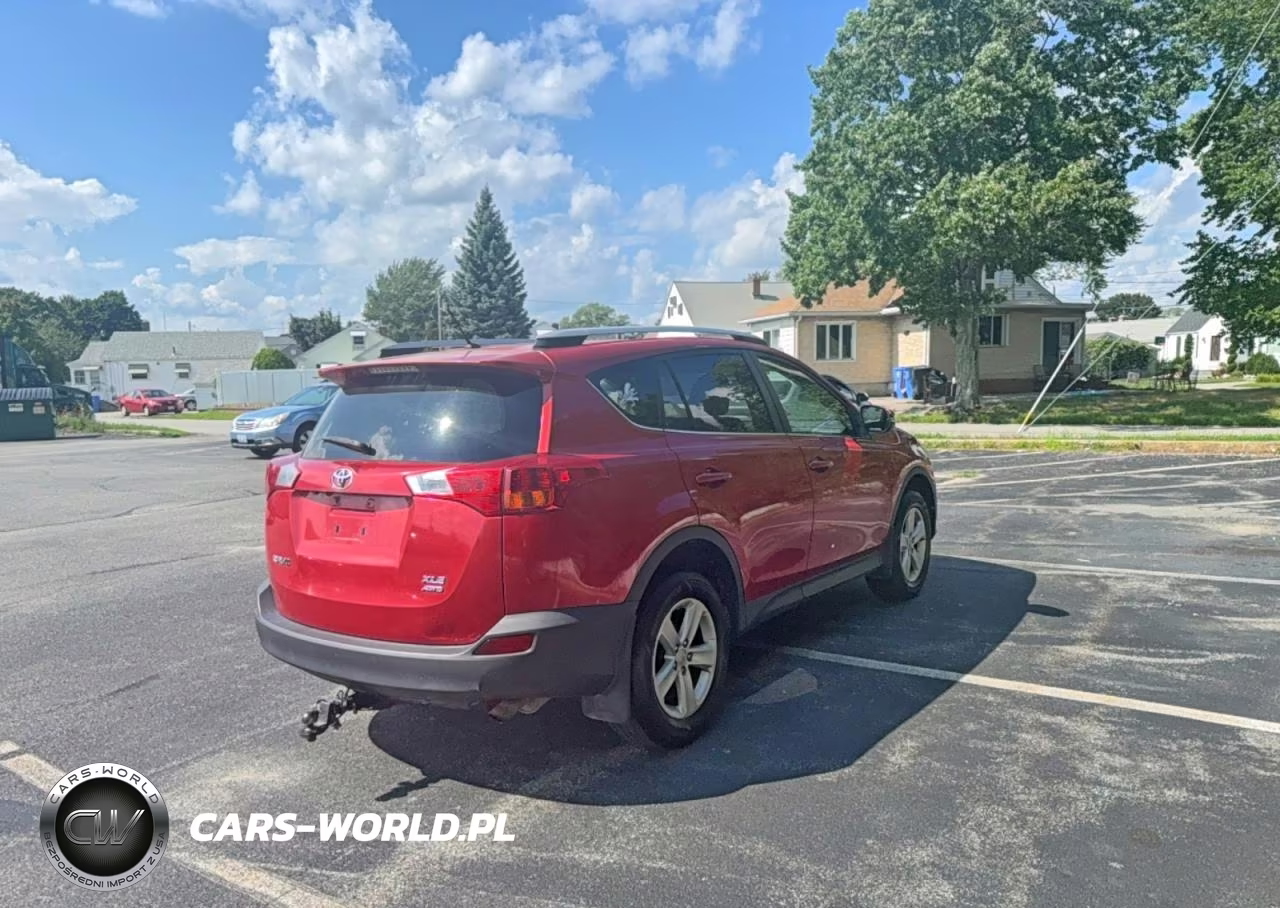 2013 Toyota Rav4 Xle VIN:JTMRFREV4D5024552 - 4