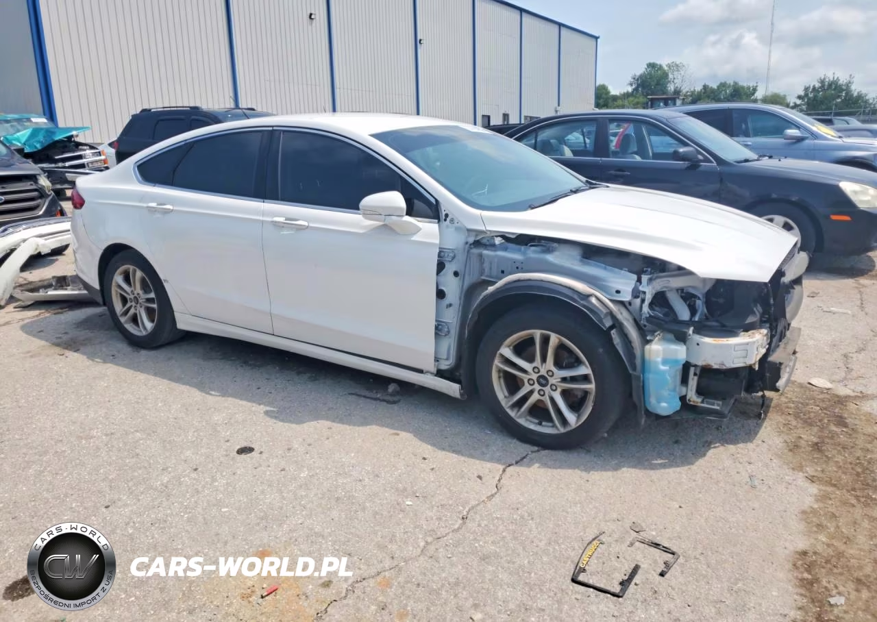2018 Ford Fusion Se VIN:3FA6P0HD0JR114388 - 4