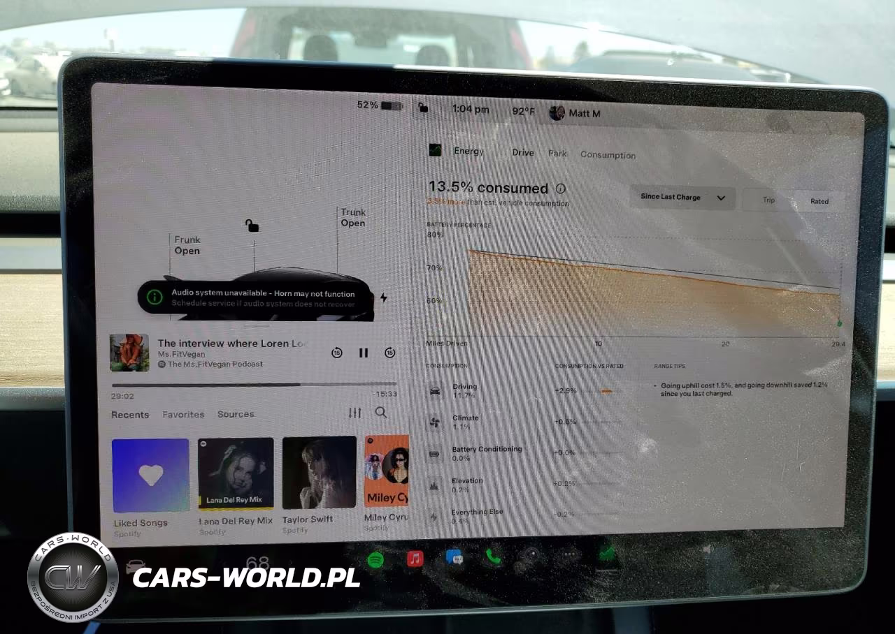 2022 Tesla Model Y VIN:7SAYGDEE2NF387253 - 9