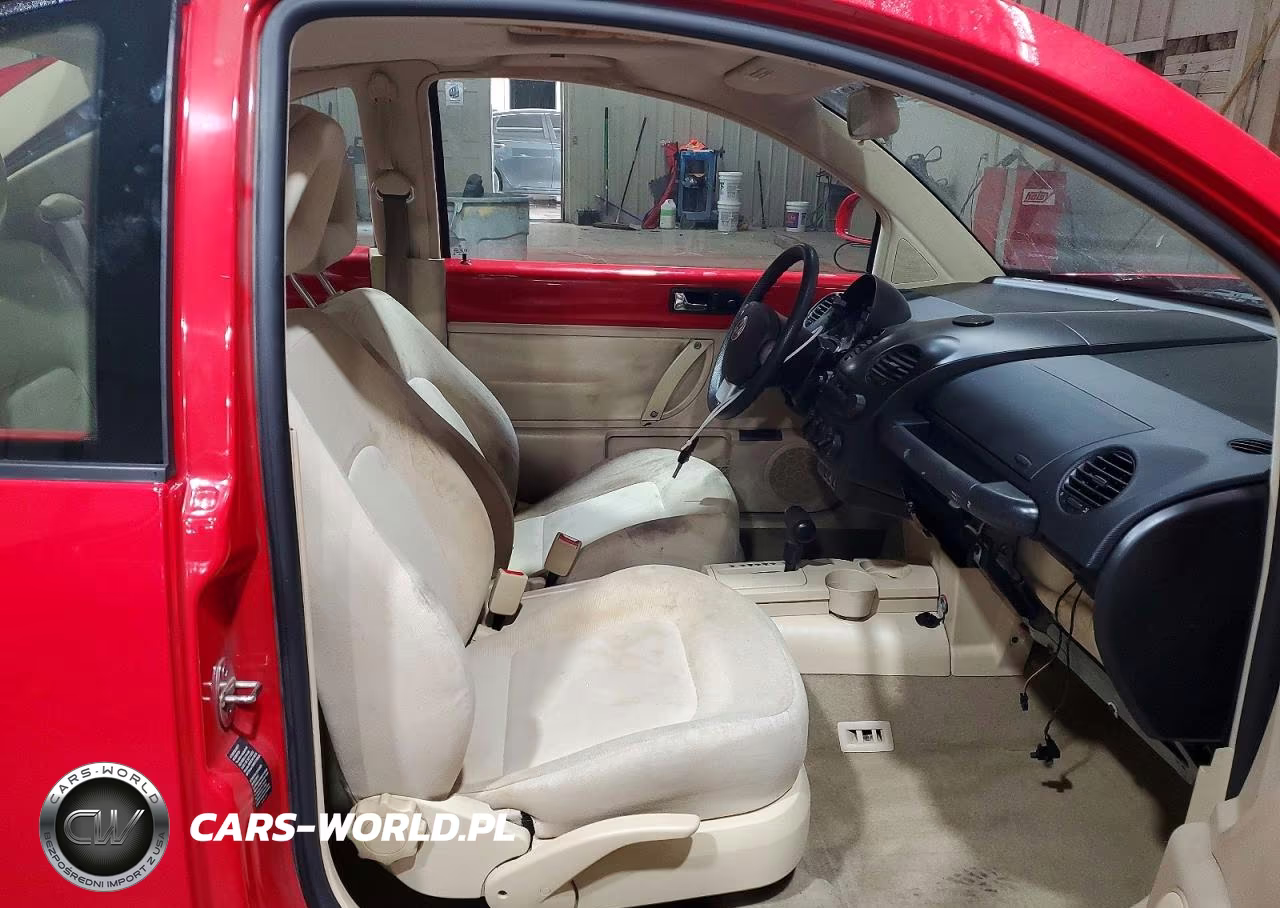 2000 Volkswagen New Beetle Gls VIN:3VWCA21C1YM486340 - 10