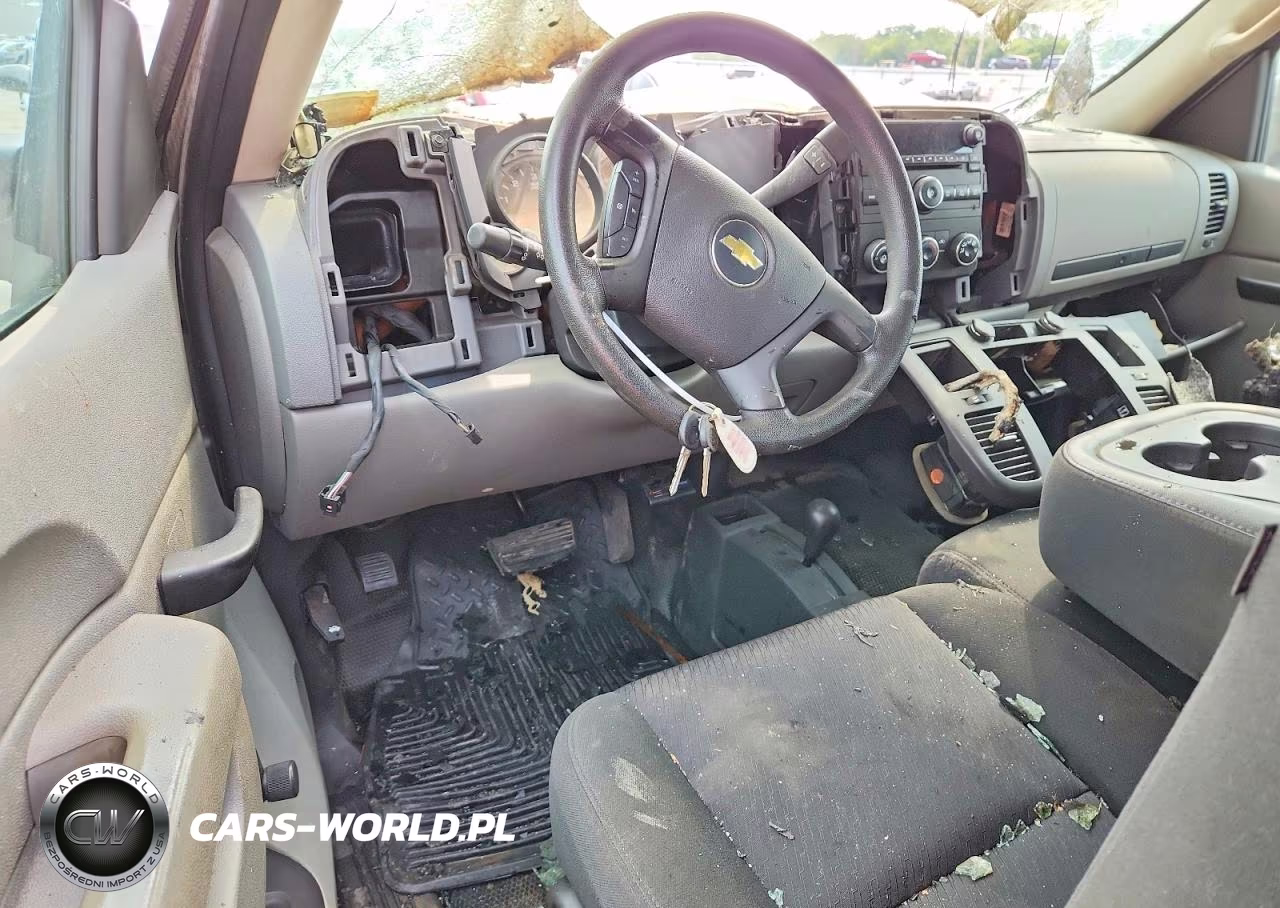 2012 Chevrolet Silverado K1500 VIN:1GCNKPE05CZ262081 - 8
