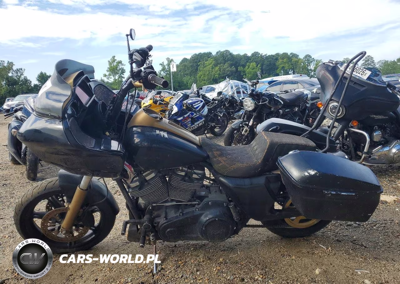 2020 Harley-Davidson Fltrk VIN:1HD1KZF10LB615450 - 3
