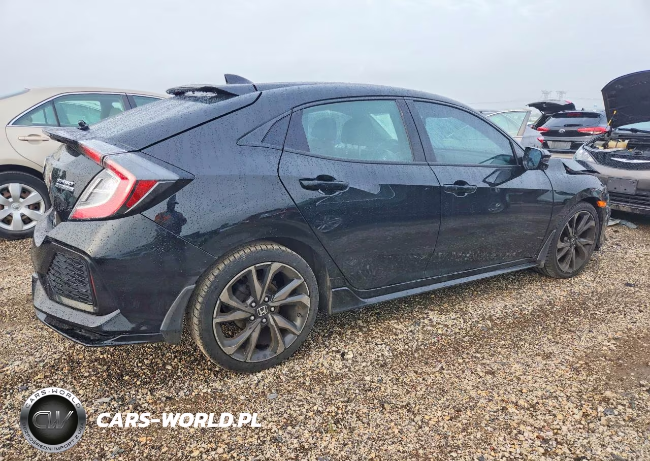 2019 Honda Civic Sport Touring VIN:SHHFK7H95KU216638 - 3