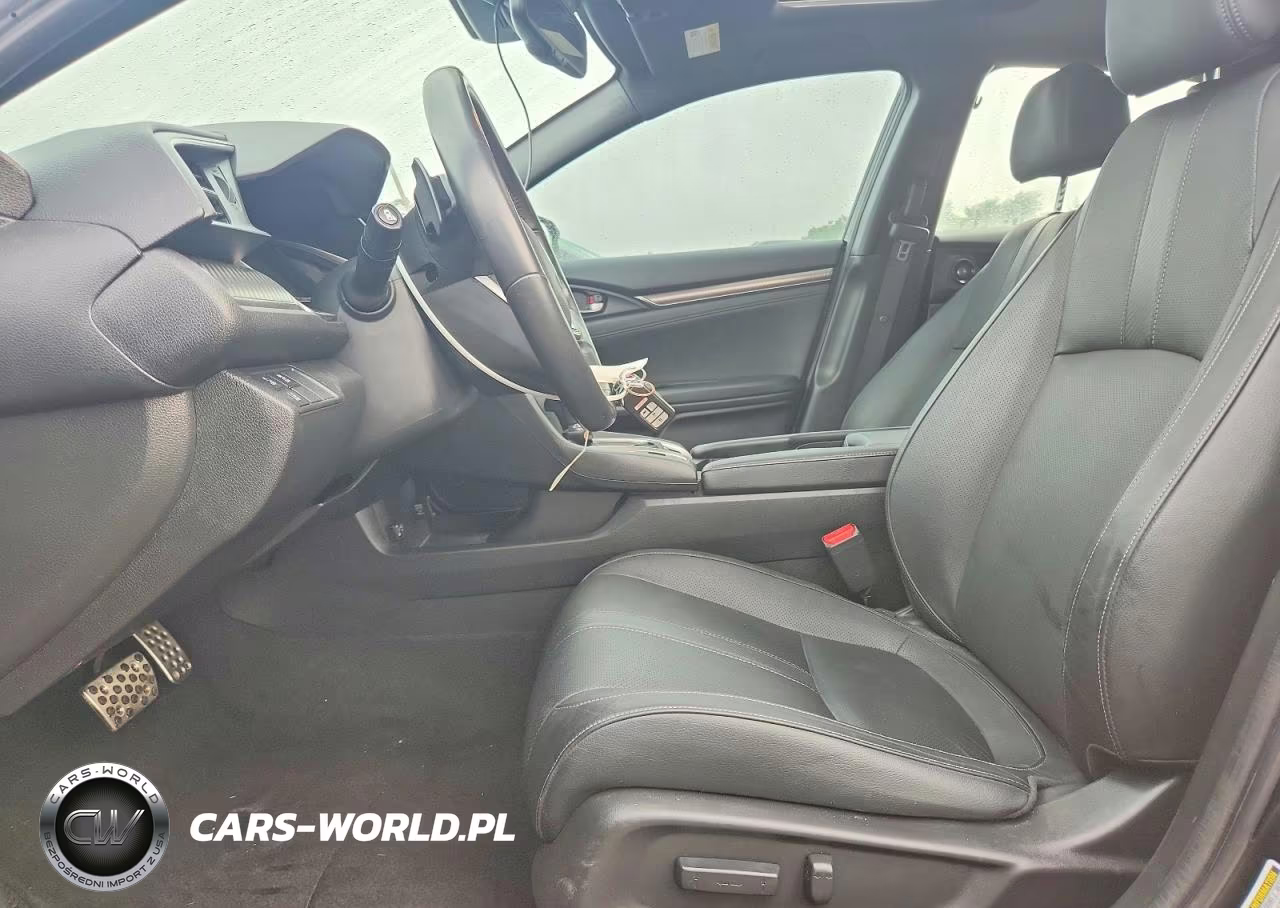 2019 Honda Civic Sport Touring VIN:SHHFK7H95KU216638 - 7