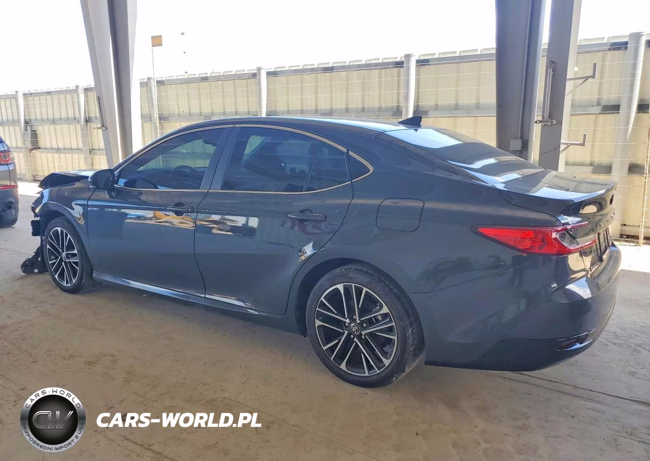 2025 Toyota Camry Xle VIN:4T1DAACK0SU152143 - 2