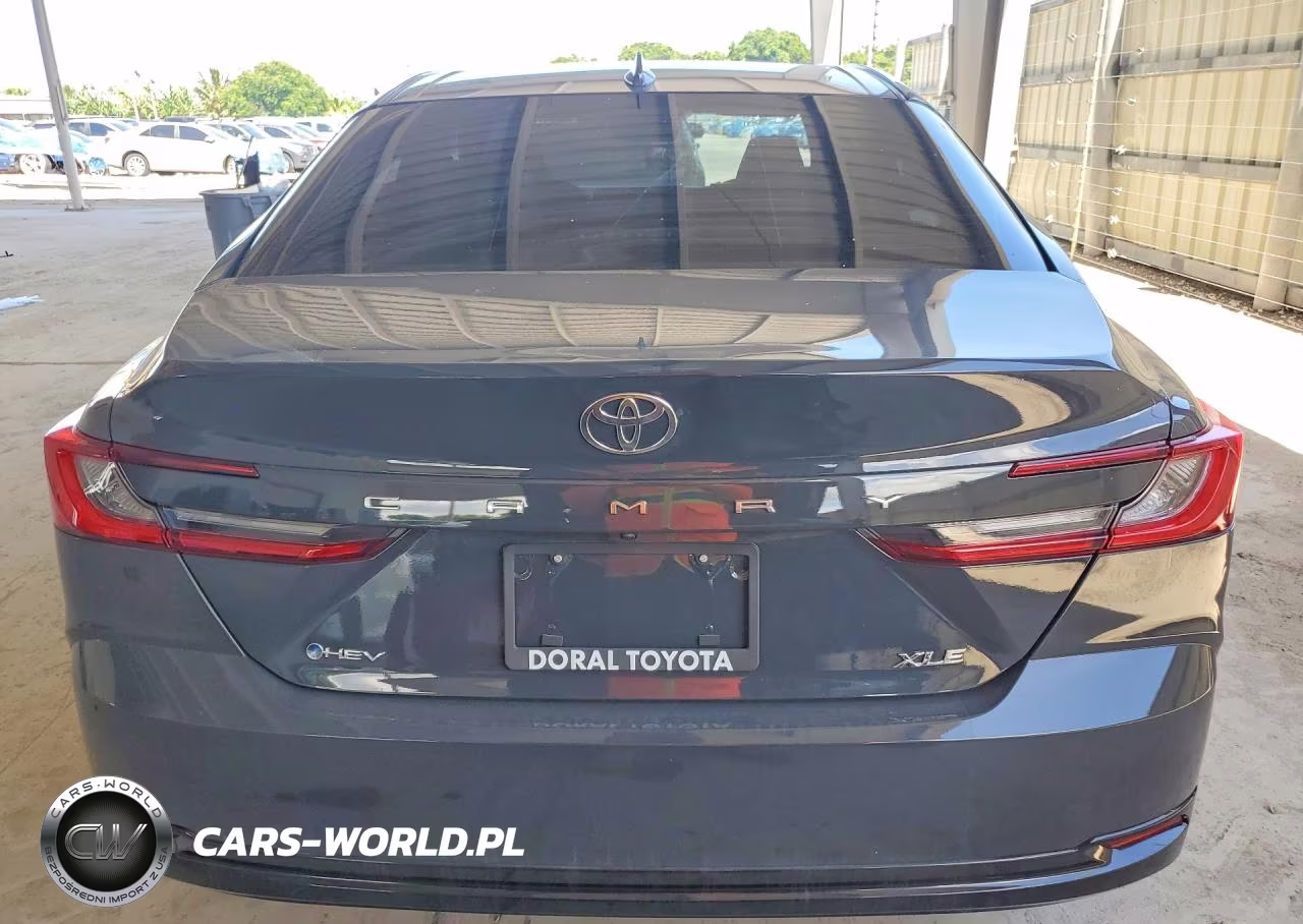 2025 Toyota Camry Xle VIN:4T1DAACK0SU152143 - 6