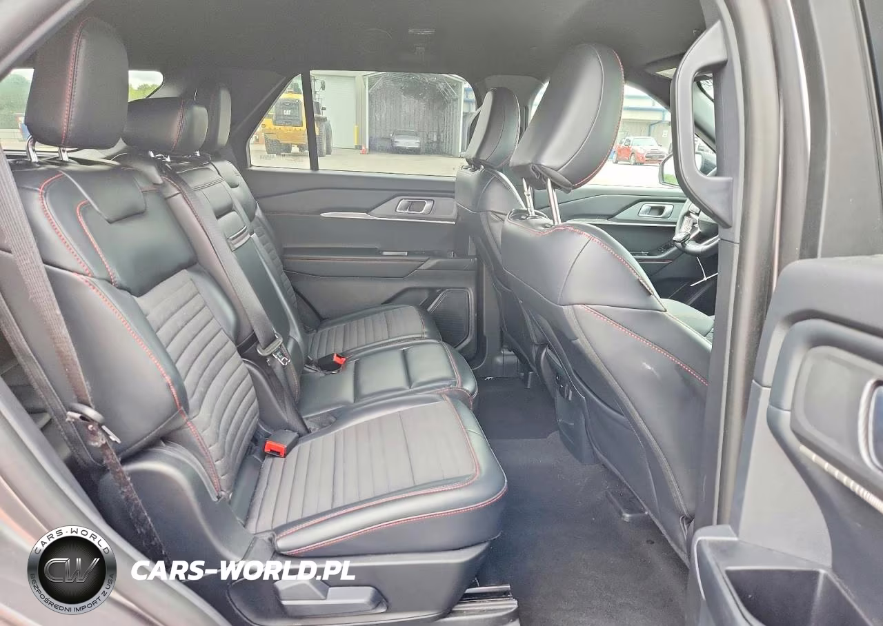 2026 Ford Explorer St-Line VIN:1FMUK8KH2TGB21617 - 11