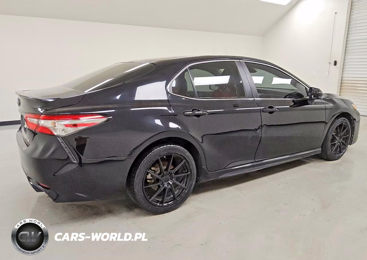 2018 Toyota Camry Se VIN:4T1B11HK5JU027492 - 3