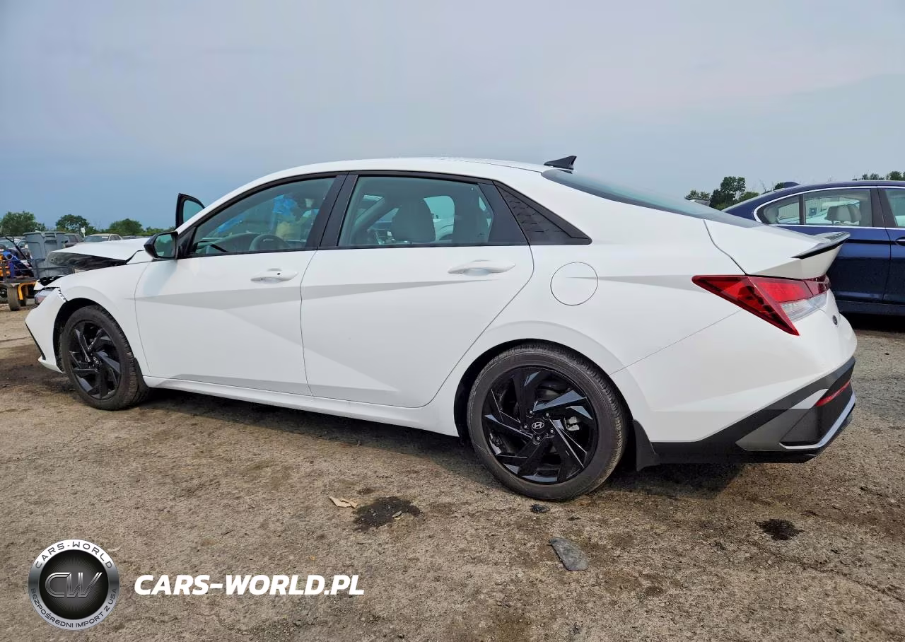 2026 Hyundai Elantra Sel Sport VIN:KMHLM4DG4TU120182 - 2