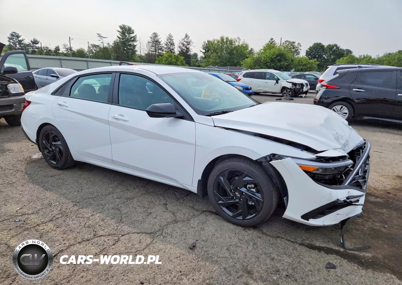 2026 Hyundai Elantra Sel Sport VIN:KMHLM4DG4TU120182 - 4