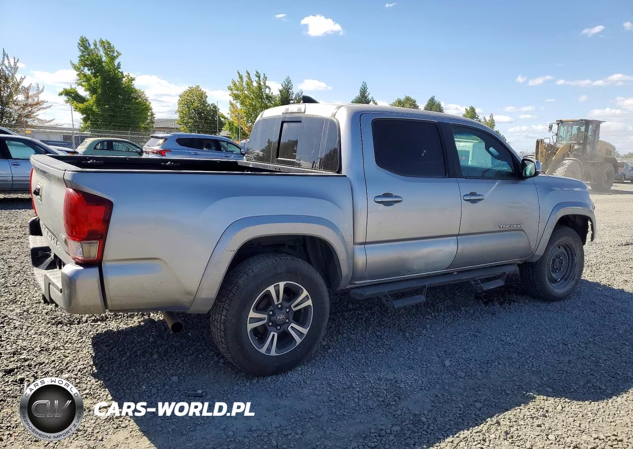 2017 Toyota Tacoma Trd Sport VIN:3TMCZ5AN5HM051514 - 3