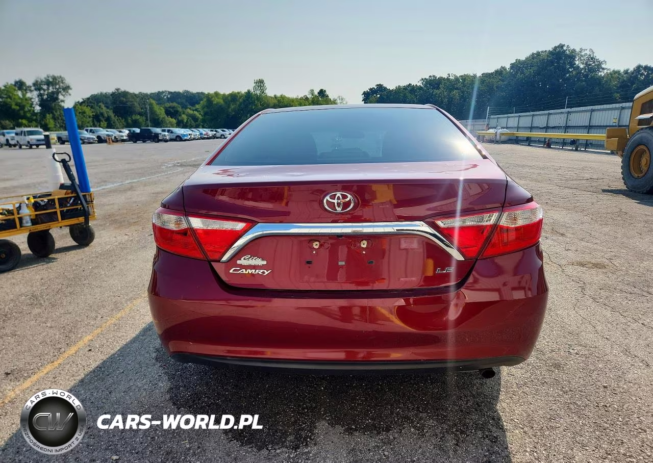 2015 Toyota Camry Le VIN:4T1BF1FK4FU998186 - 6