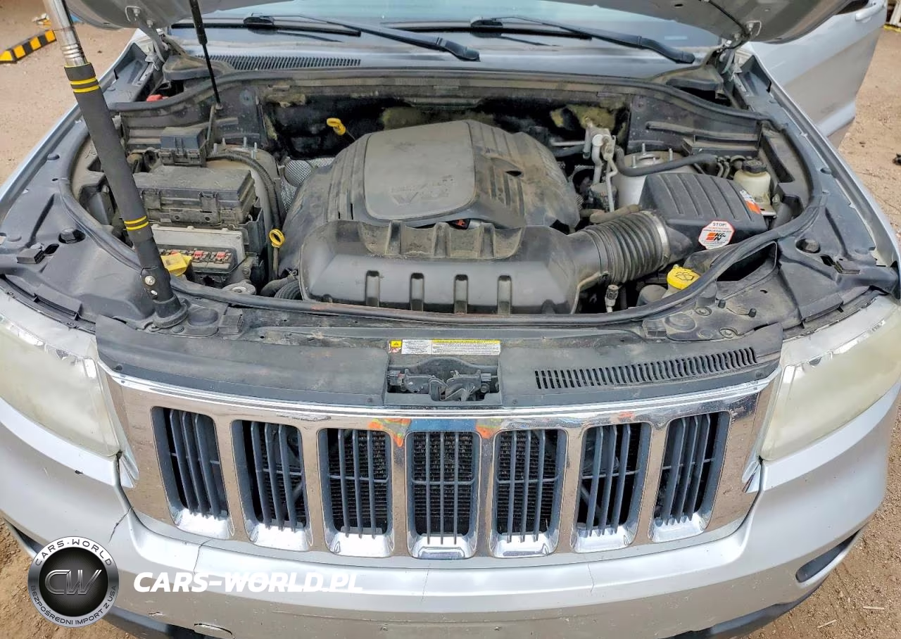 2011 Jeep Grand Cherokee Laredo VIN:1J4RR4GT3BC627288 - 12