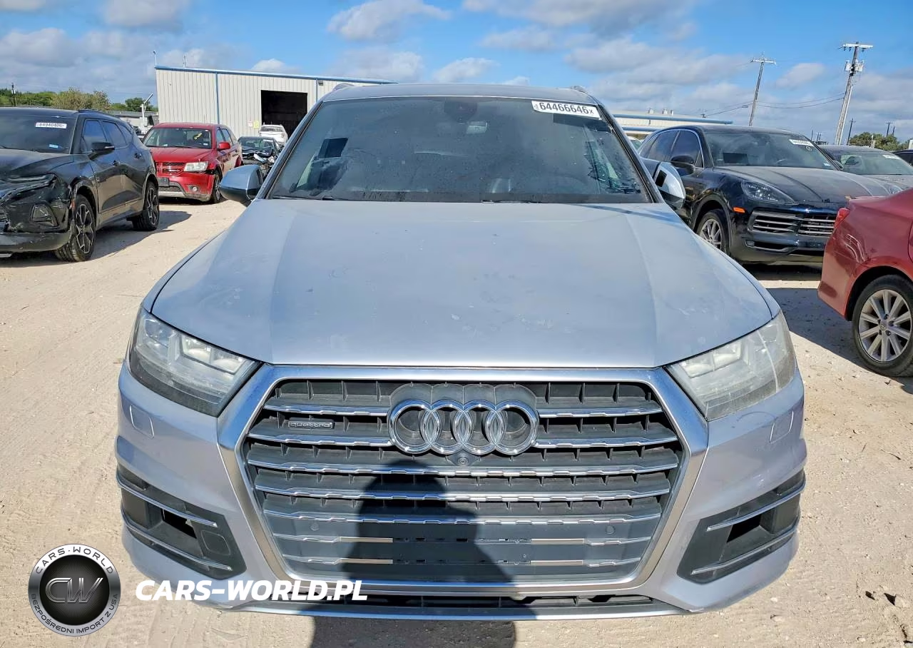 2017 Audi Q7 Premium Plus VIN:WA1LAAF79HD024820 - 5