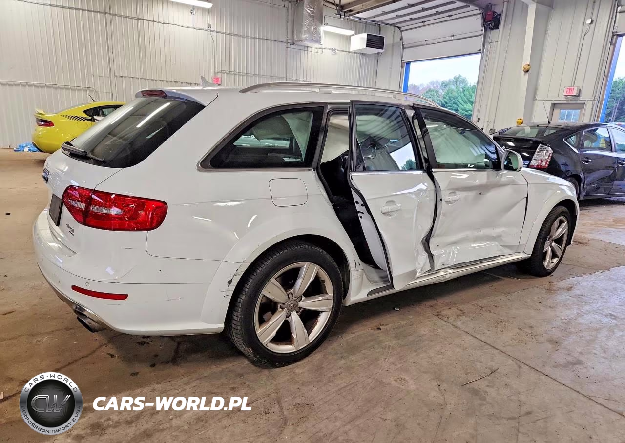 2014 Audi A4 Allroad Premium Plus VIN:WA1UFAFL0EA115460 - 3