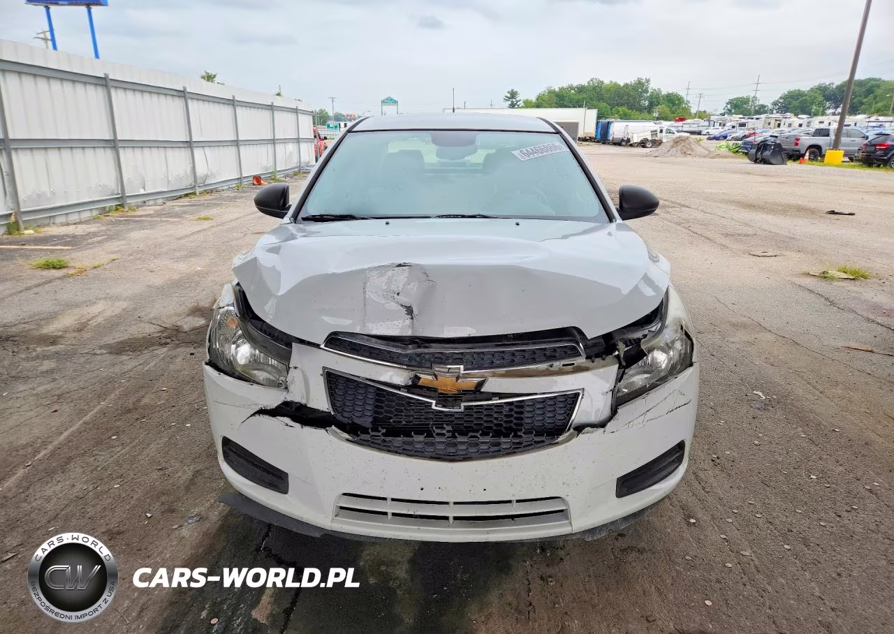 2013 Chevrolet Cruze Ls VIN:1G1PB5SH5D7123338 - 5