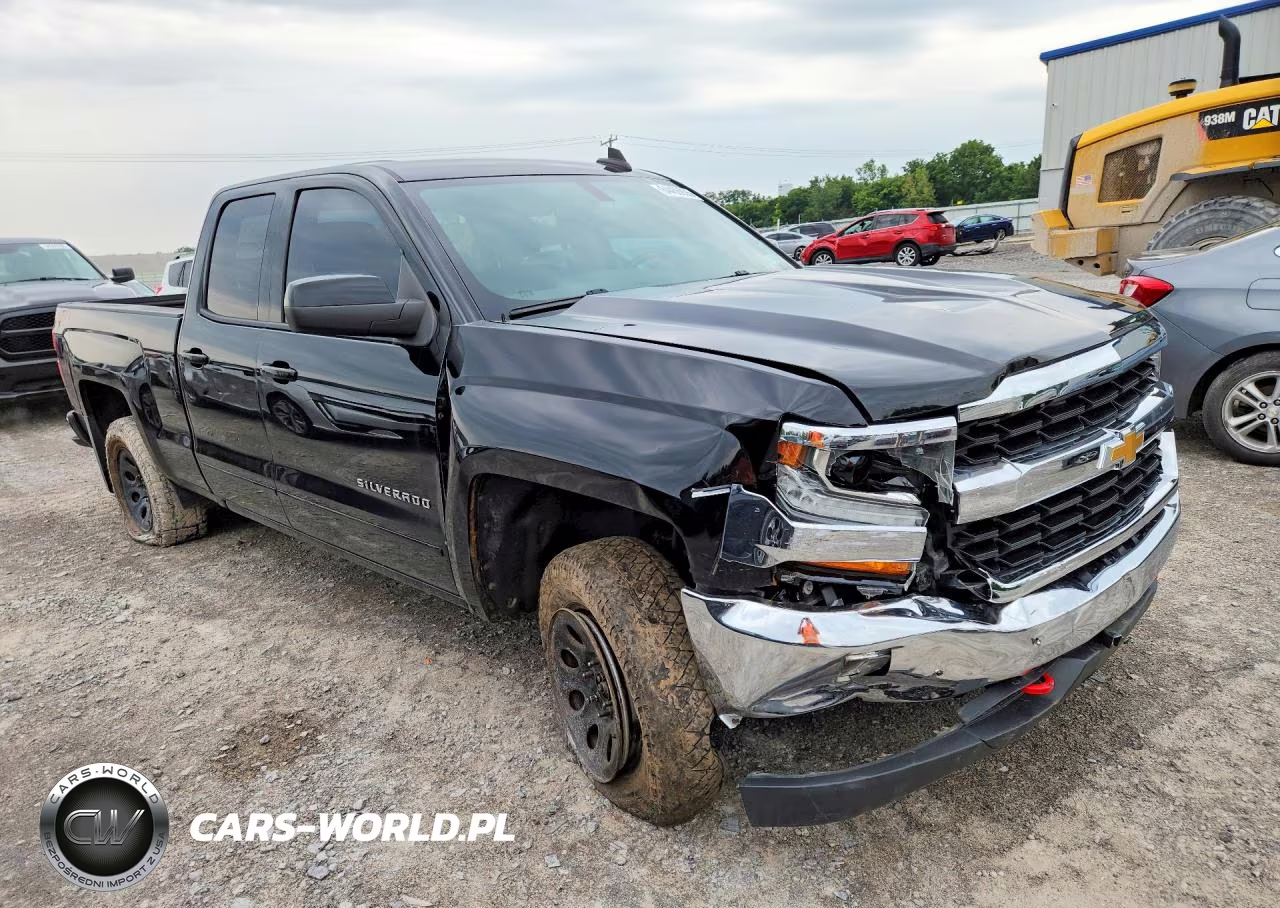 2018 Chevrolet Silverado K1500 Lt VIN:1GCVKREH5JZ236630 - 4